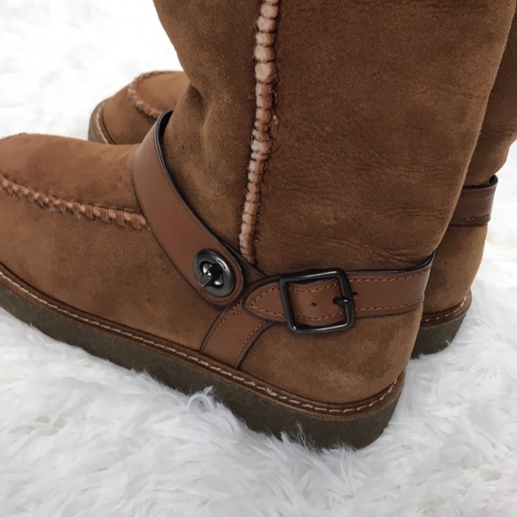 Coach Fold Down Sherling Boots - Picture 10 of 15